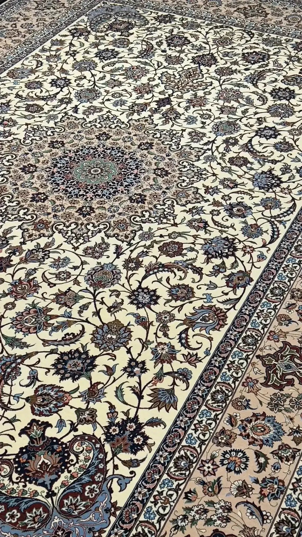 New Isfahan rug for sale, handmade with silk warp and wool-silk pile, measuring 10.5 x 7.2 feet, perfect for elegant home interiors.